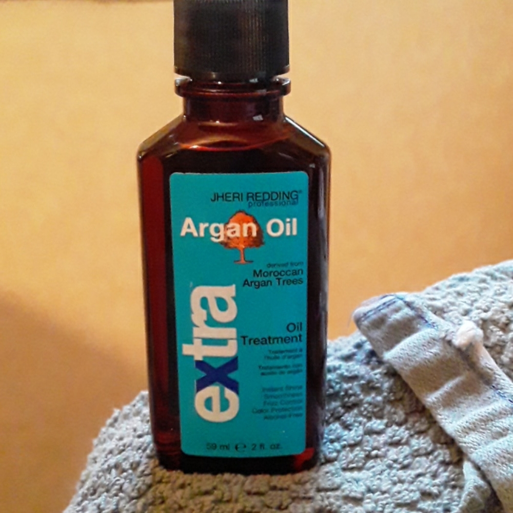 Jheri Redding Argan Oil  Oil Treatment